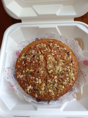 Tea Time Oats Dryfruits Jaggery Cake (250 Gm)